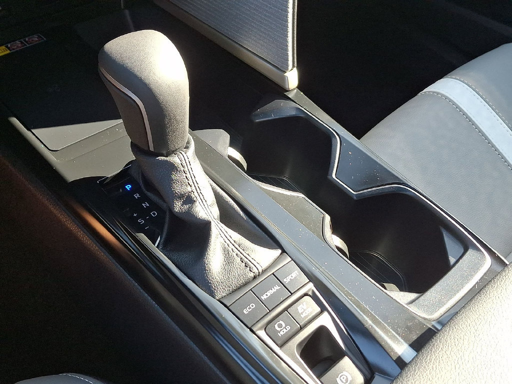 Certified 2026 Toyota Camry SE w/ Convenience Package FWD image 15
