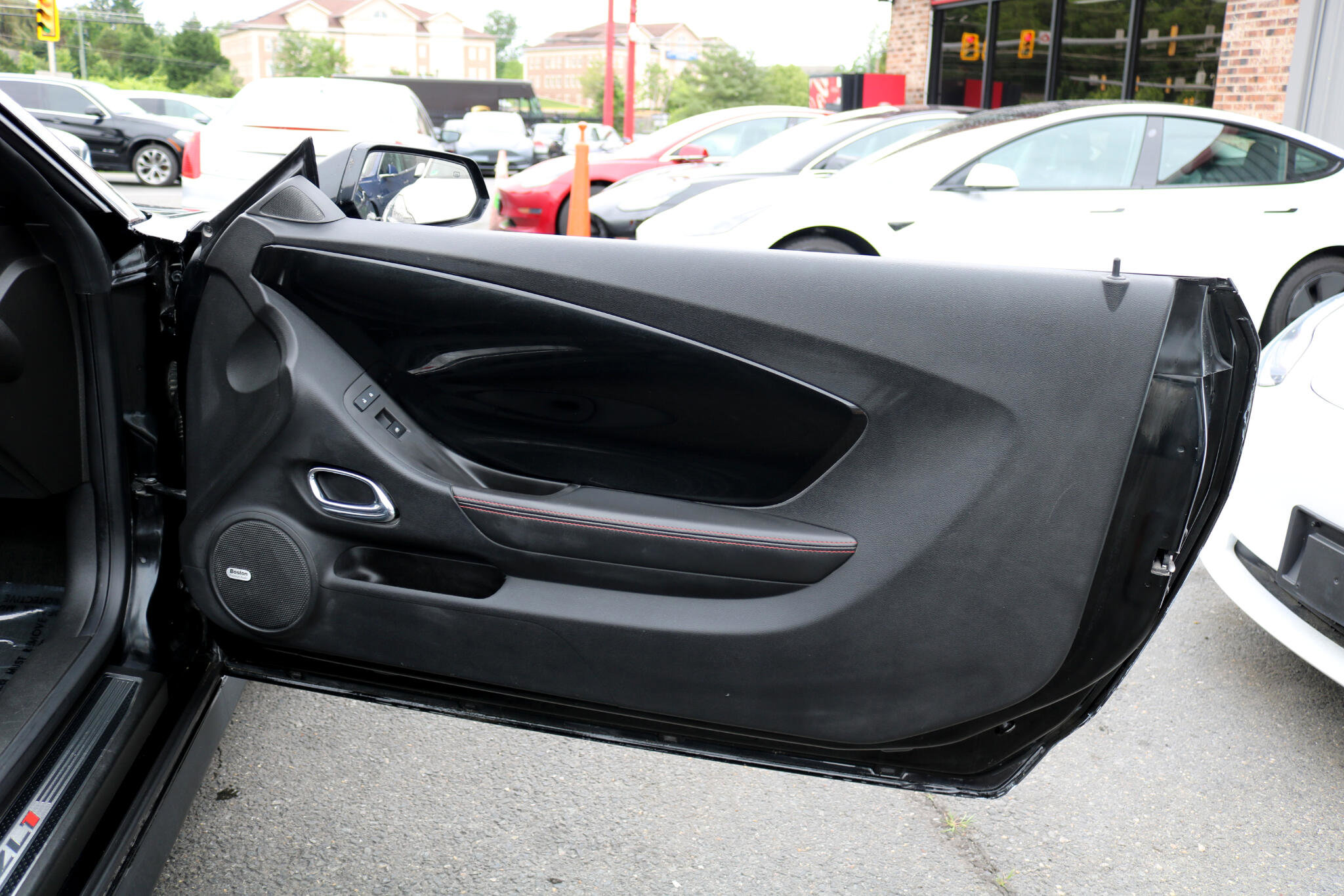 Used 2014 Chevrolet Camaro ZL1 image 29