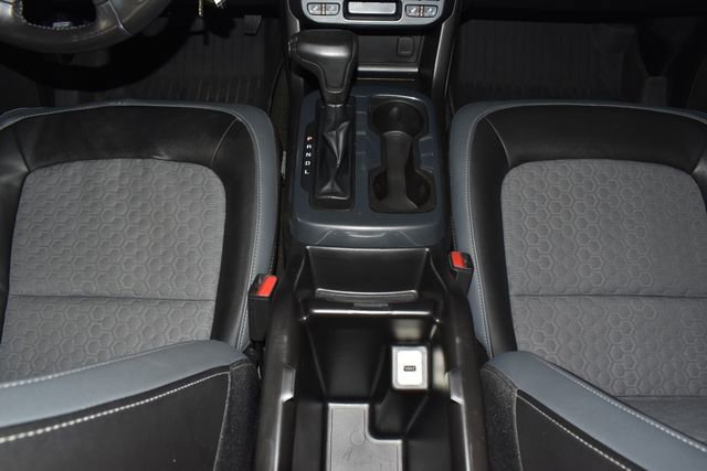 Used 2018 Chevrolet Colorado Z71 AWD/4WD image 22