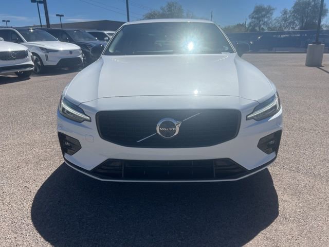 Used 2025 Volvo S60 B5 Plus w/ Climate Package image 8
