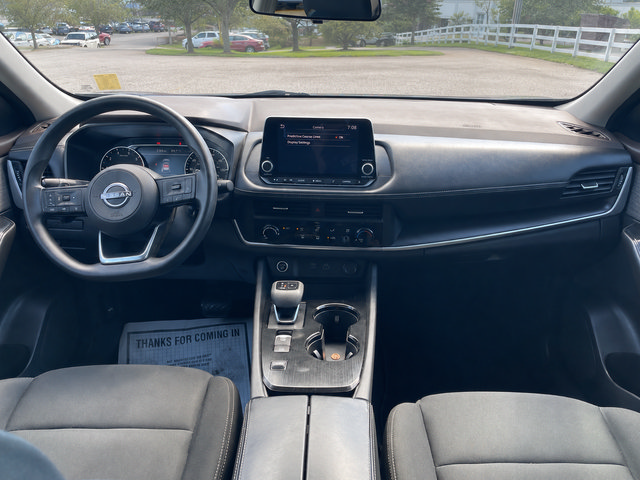 Used 2023 Nissan Rogue S FWD image 16