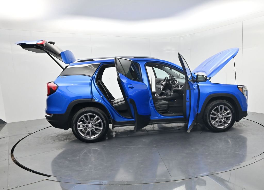 Used 2024 GMC Terrain SLT AWD/4WD image 62