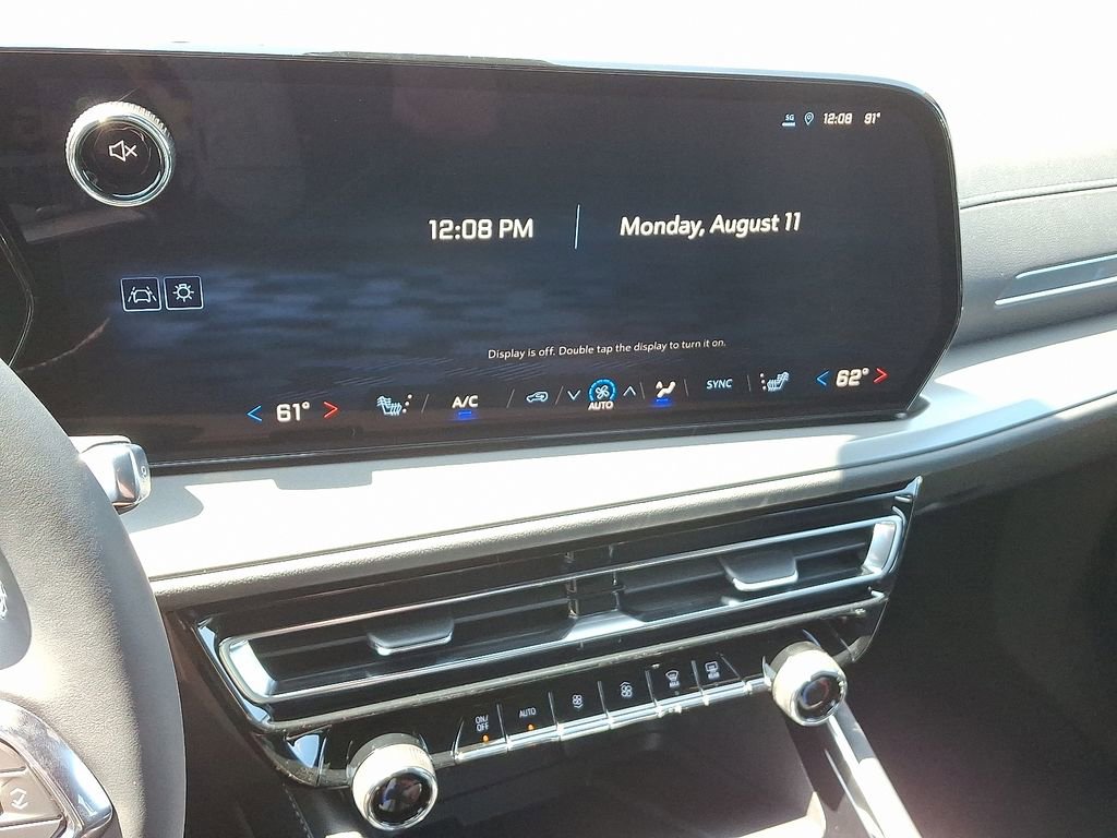 New 2026 Chevrolet Traverse LT w/ Driver Confidence Package image 8