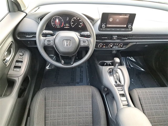 Used 2023 Honda HR-V LX image 15