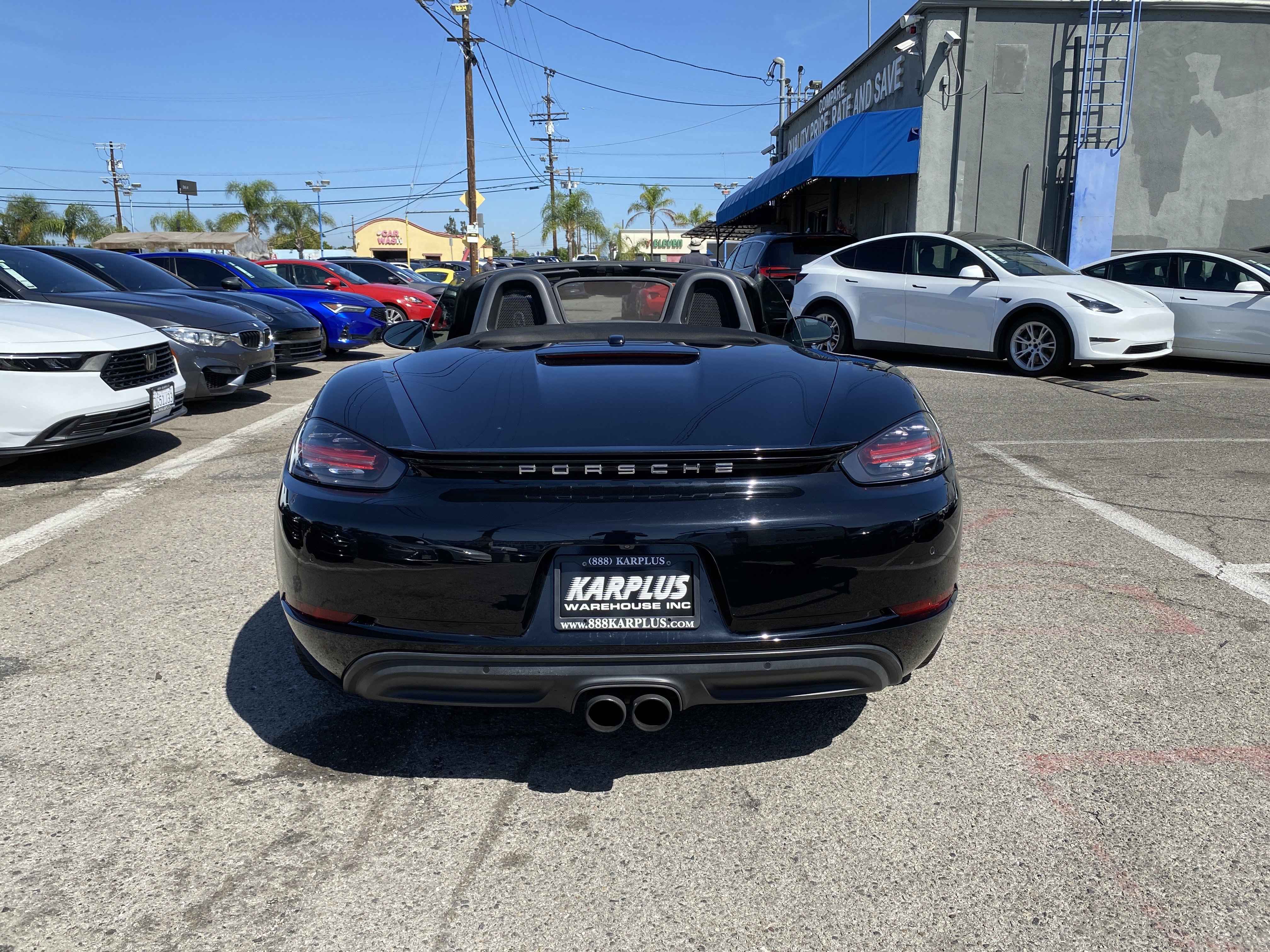 Used 2017 Porsche 718 Boxster RWD image 8