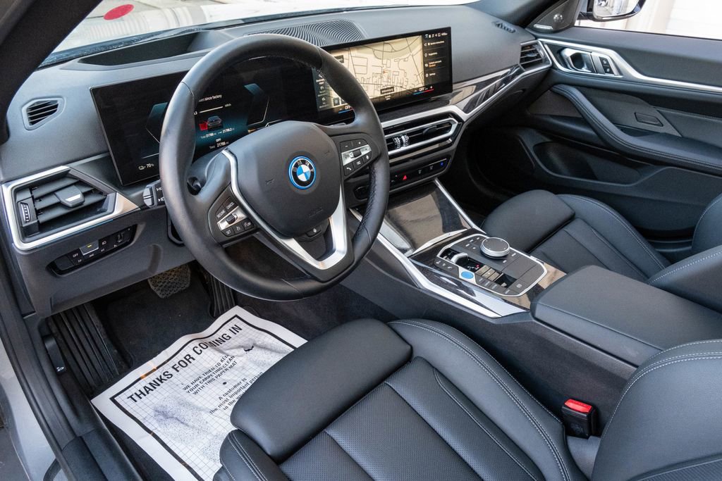 Used 2023 BMW i4 eDrive35 w/ Premium Package image 17