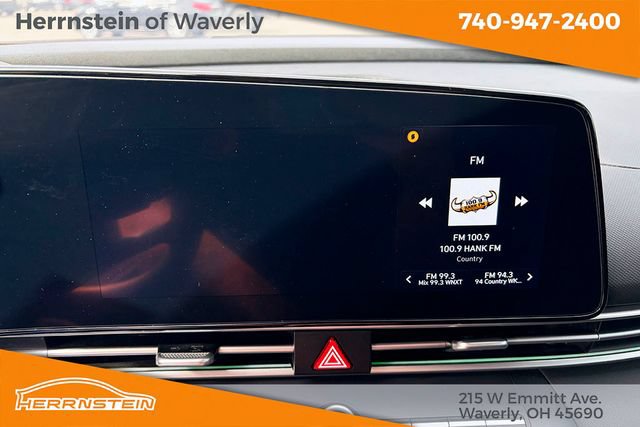 Used 2024 Hyundai Elantra SEL FWD image 14