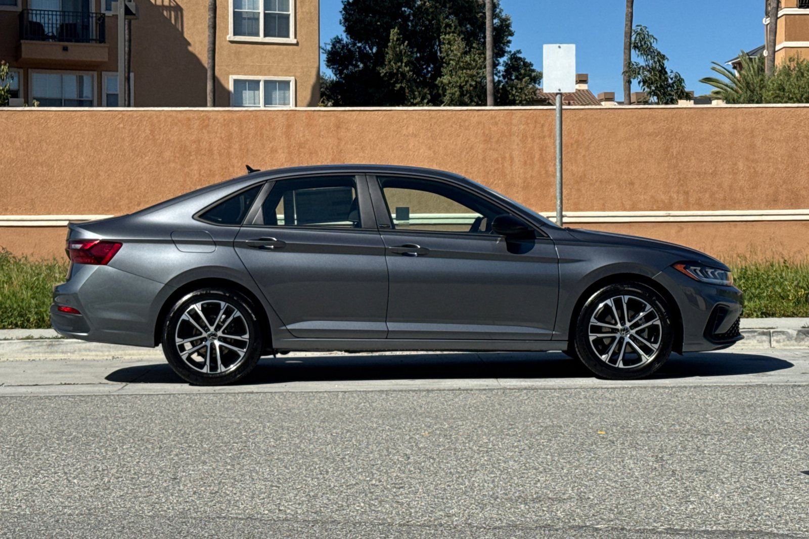 New 2026 Volkswagen Jetta Sport image 3