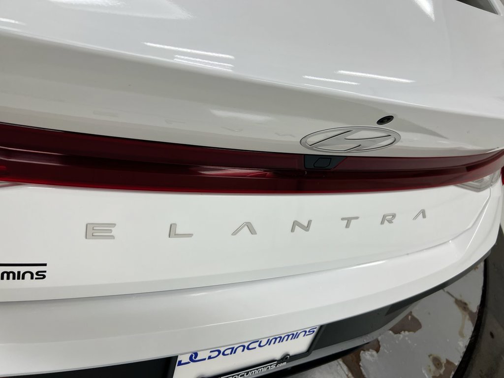 Used 2024 Hyundai Elantra SEL FWD image 26