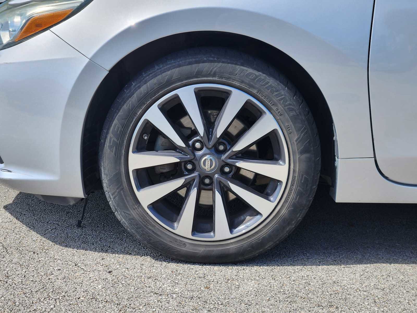 Used 2017 Nissan Altima 2.5 SV FWD image 9