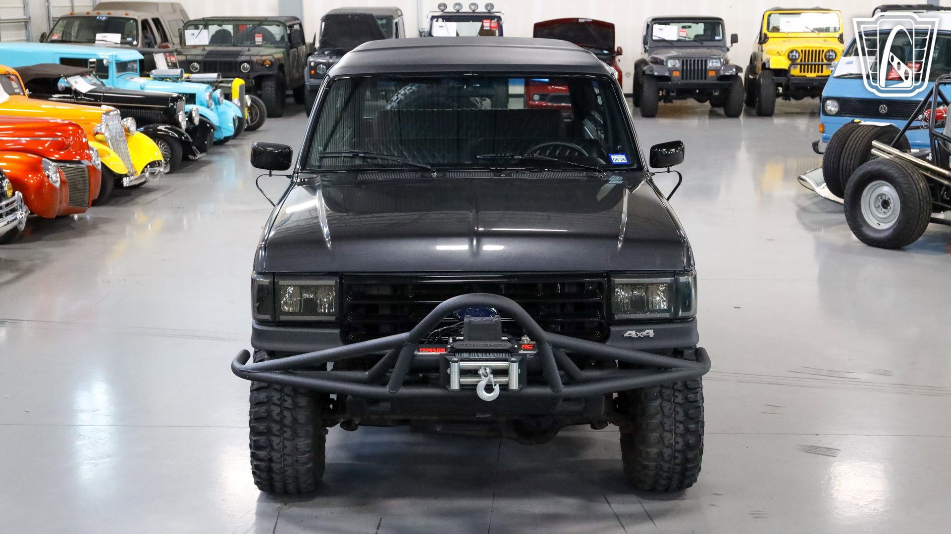 Used 1988 Ford Bronco image 2