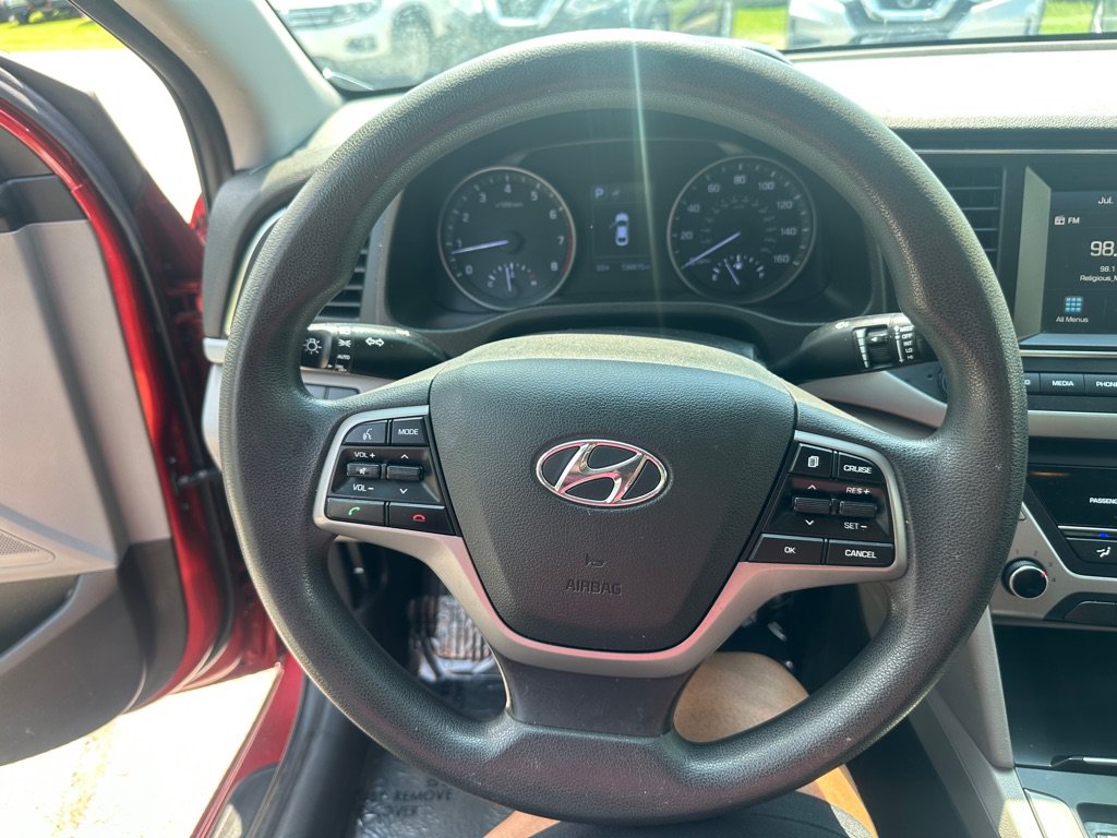 Used 2018 Hyundai Elantra SEL FWD image 15
