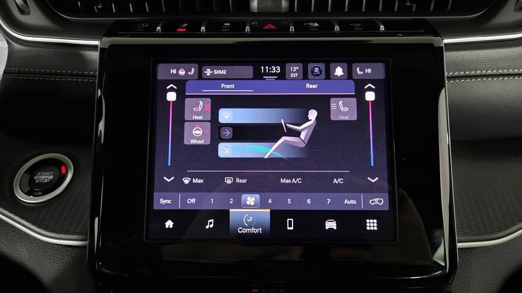 New 2025 Jeep Grand Cherokee L Altitude image 24