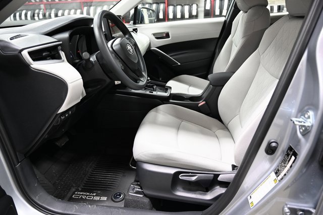 New 2026 Toyota Corolla Cross L image 10