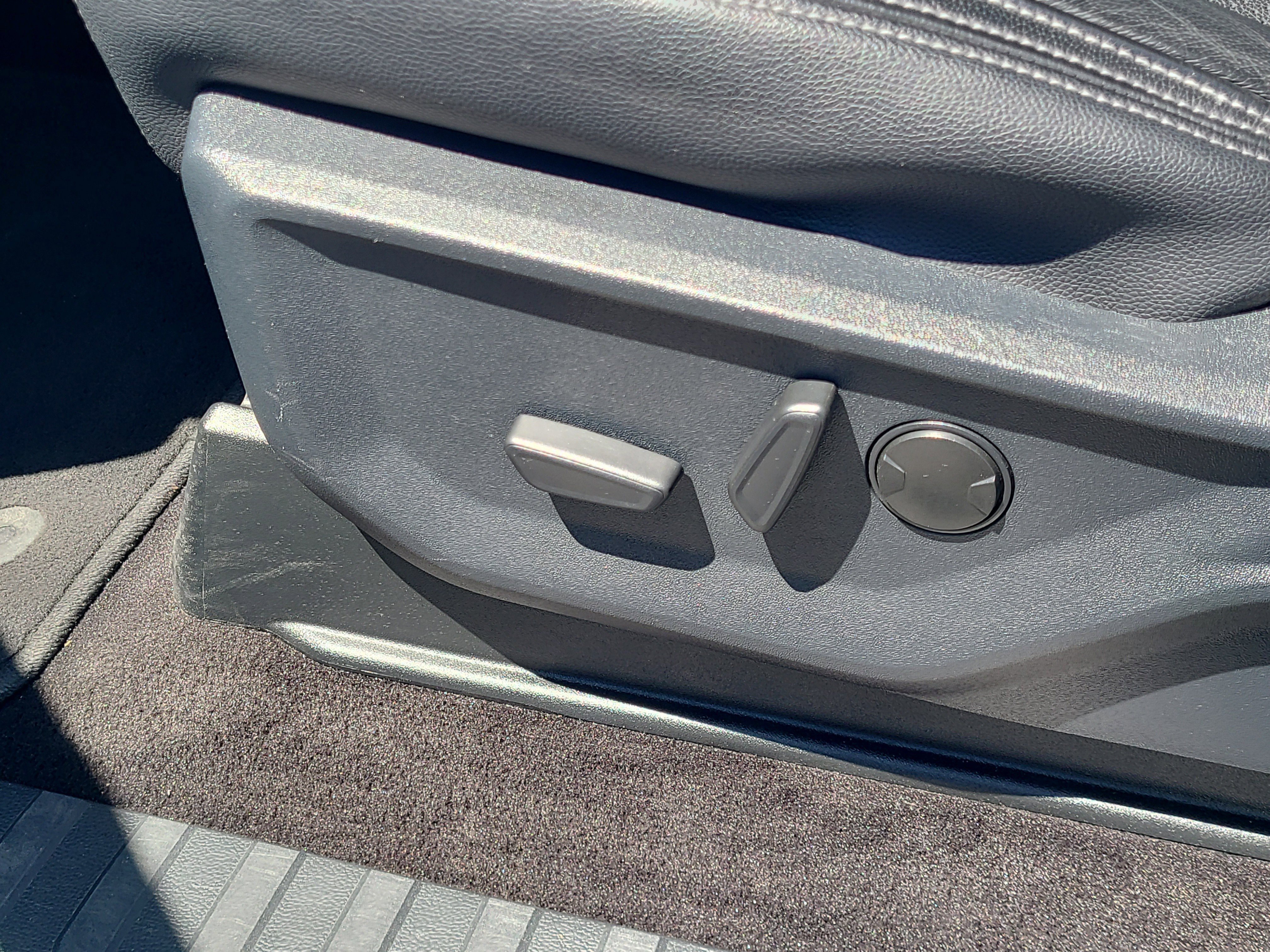 Used 2023 Ford F150 XLT w/ Equipment Group 302A High image 21