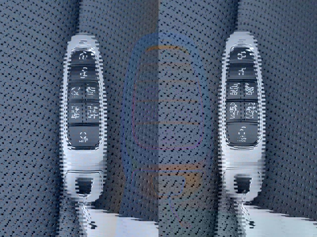 Used 2024 Hyundai Tucson Limited image 29