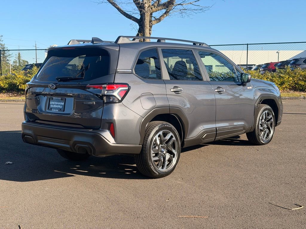 Used 2025 Subaru Forester Premium image 7