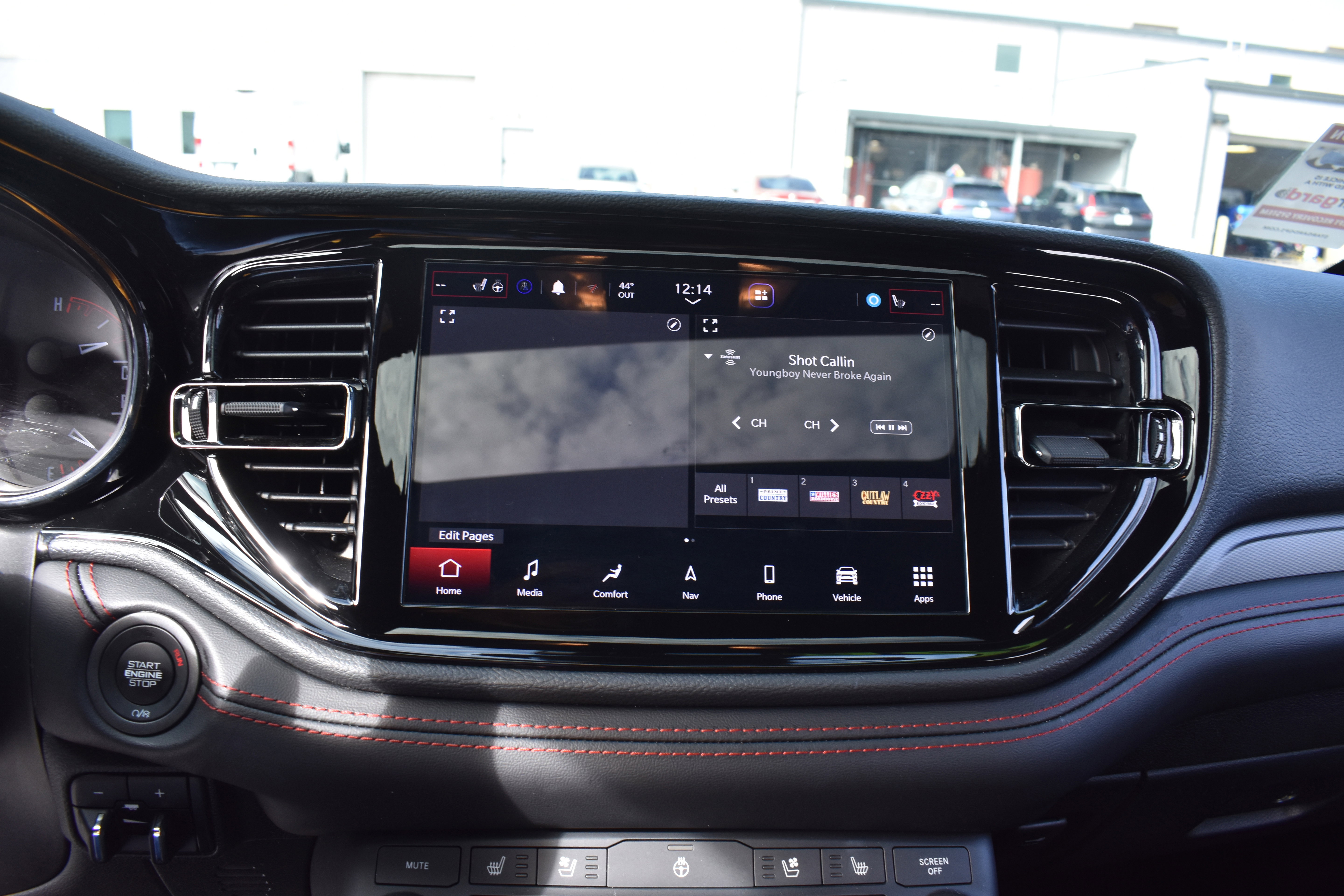 Used 2025 Dodge Durango GT image 18