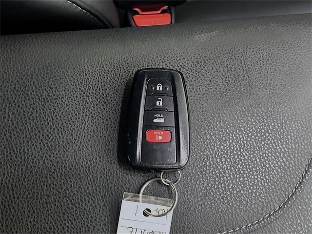 Used 2023 Toyota Camry XSE image 32