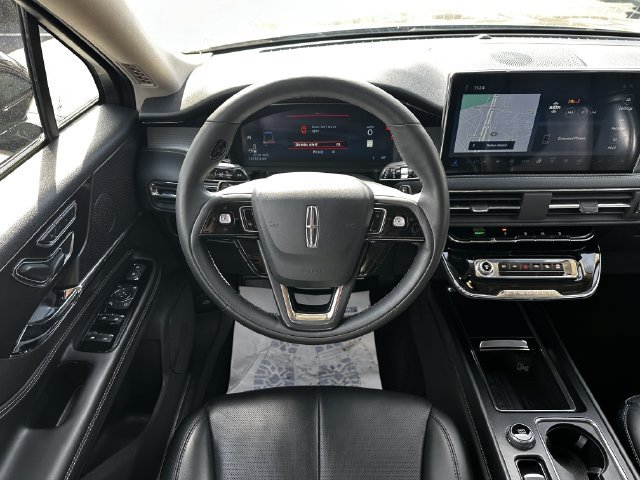 Certified 2024 Lincoln Corsair AWD w/ Equipment Group 101A image 14