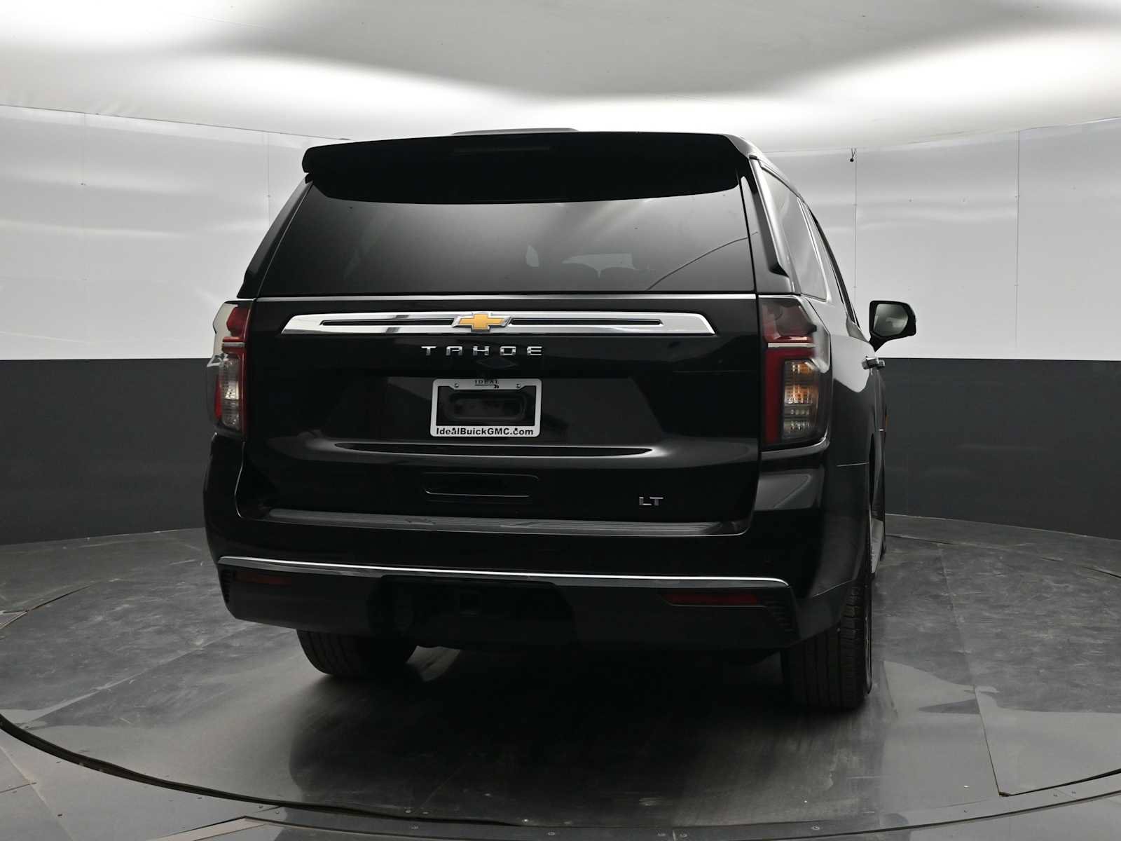 Used 2023 Chevrolet Tahoe LT w/ Luxury Package AWD/4WD image 6