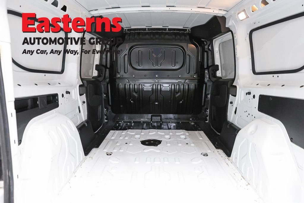 Used 2022 RAM ProMaster City Tradesman FWD image 9