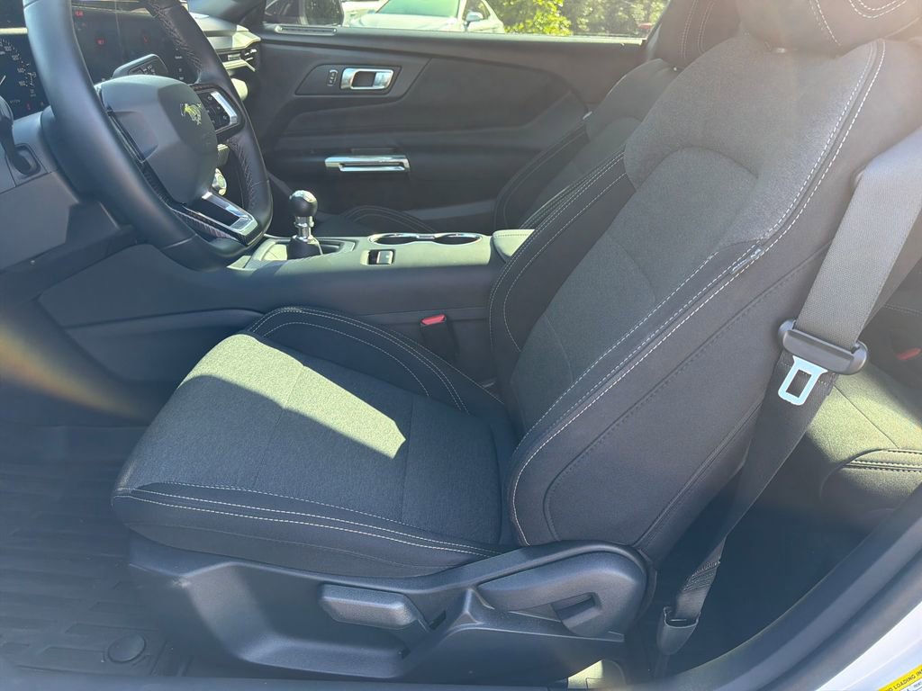 Used 2025 Ford Mustang GT w/ Mustang Nite Pony Package image 17