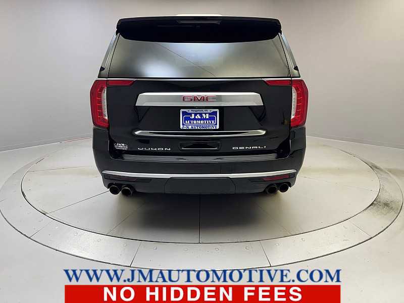 Used 2022 GMC Yukon XL Denali w/ Denali Premium Package image 4