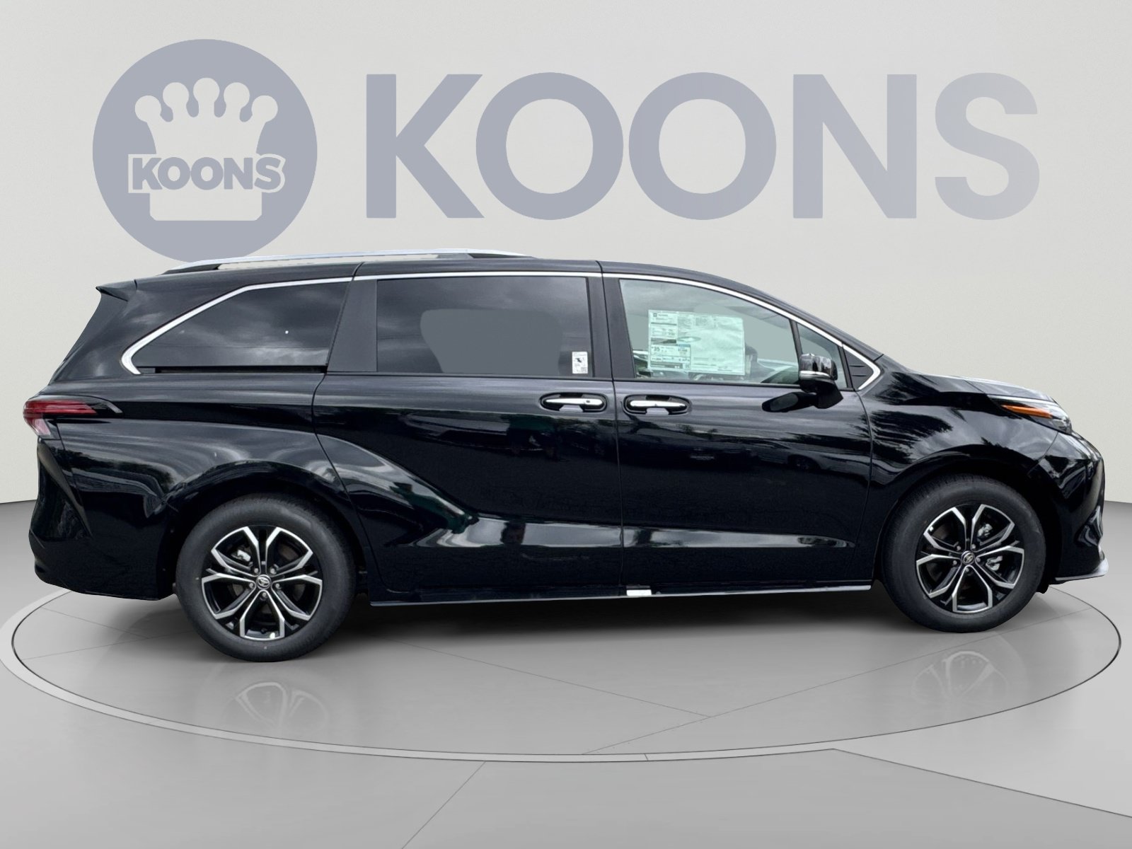 New 2026 Toyota Sienna Platinum AWD/4WD image 17