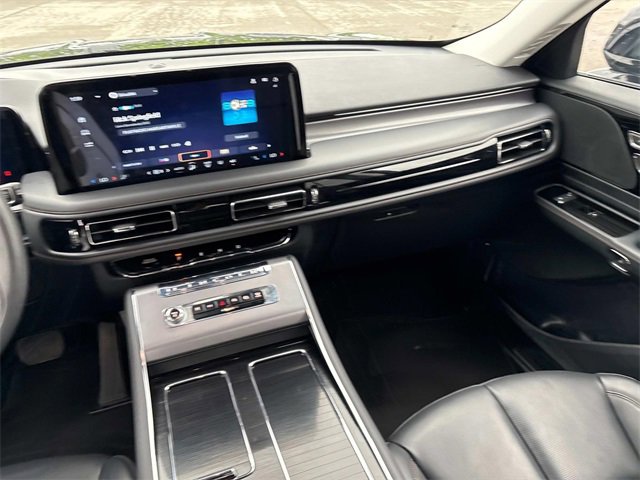 Certified 2025 Lincoln Aviator Premiere image 16