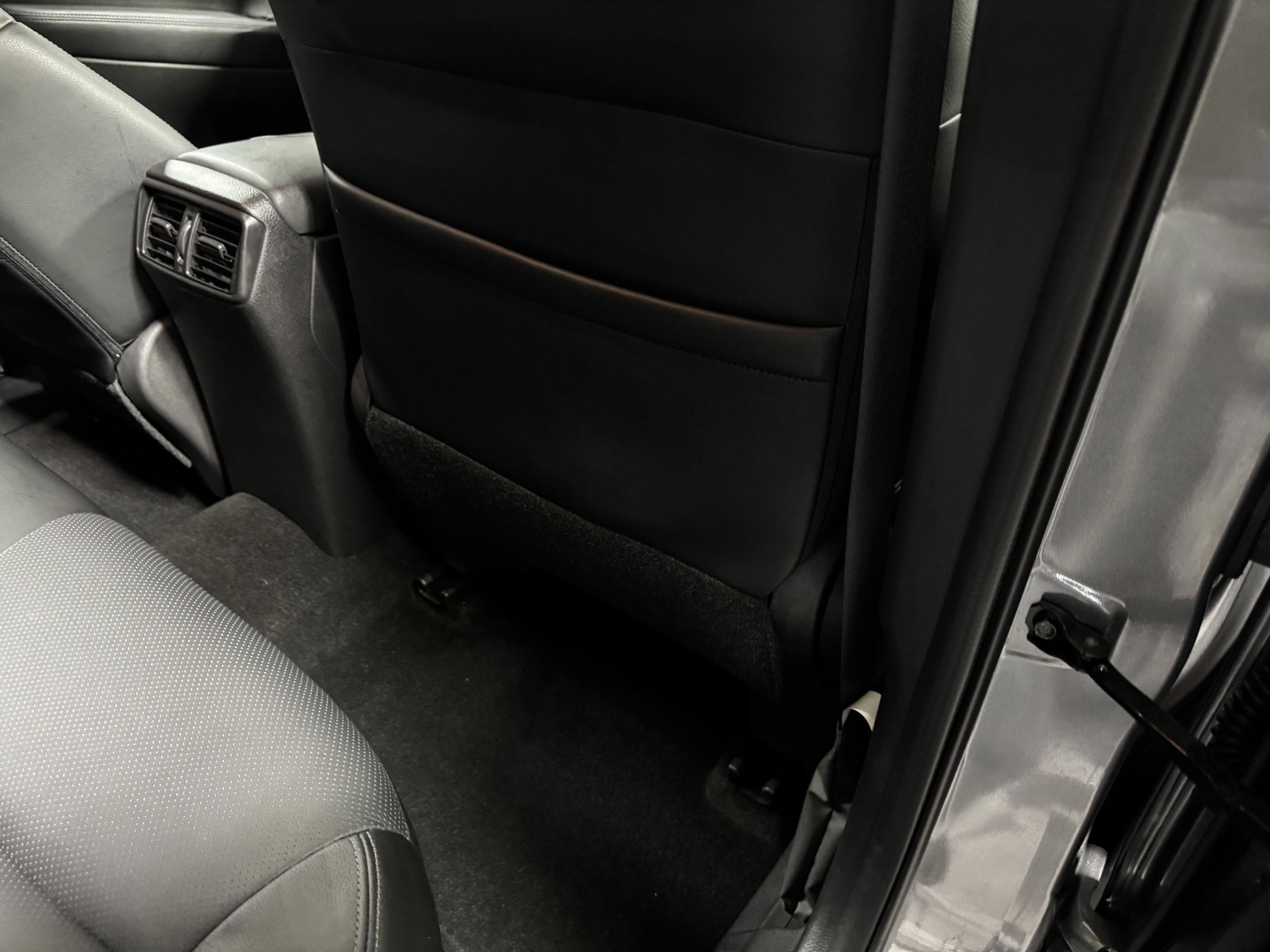 Used 2018 Nissan Rogue Sport SL w/ SL Premium Package image 30