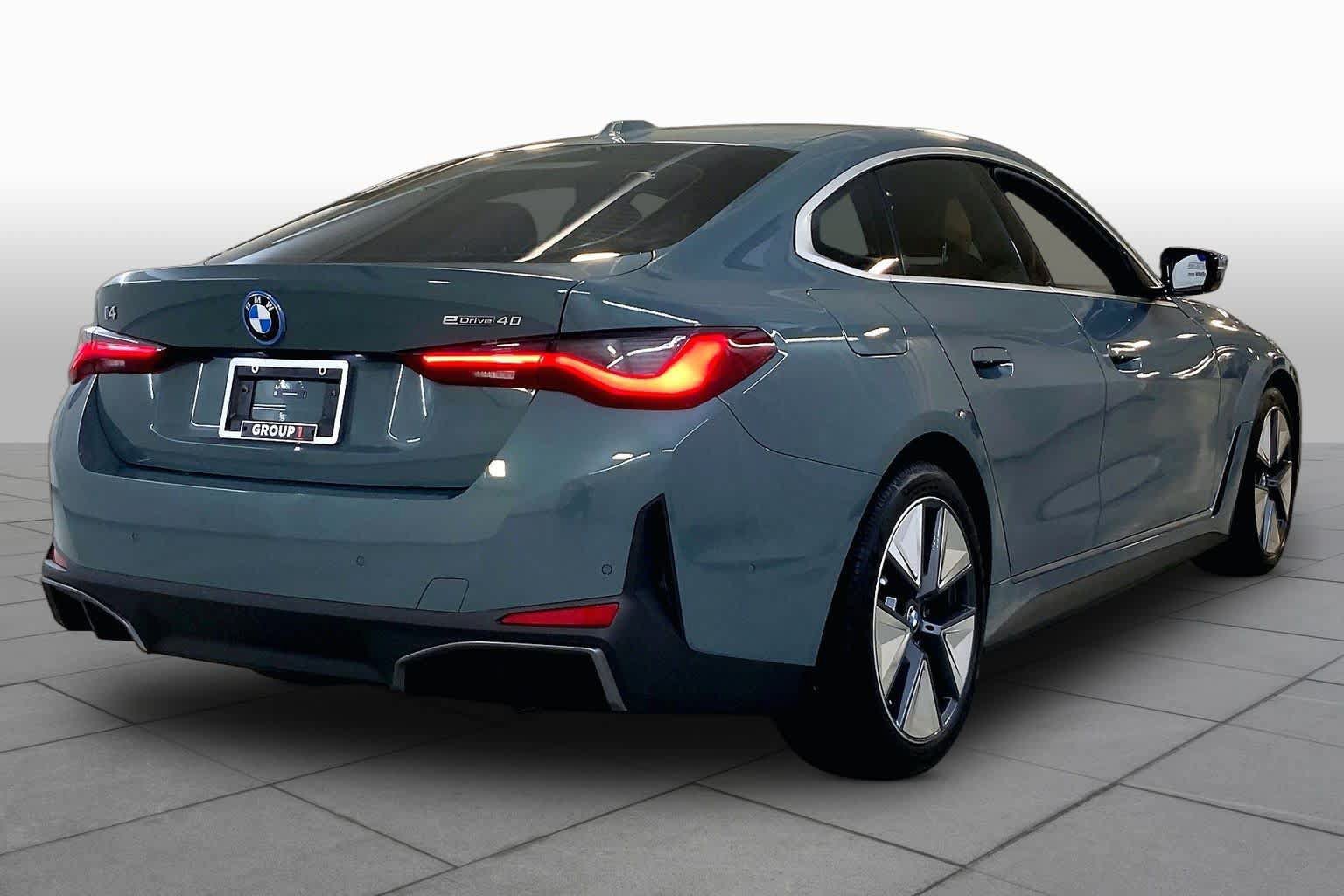 Used 2025 BMW i4 eDrive40 w/ Premium Package RWD image 12