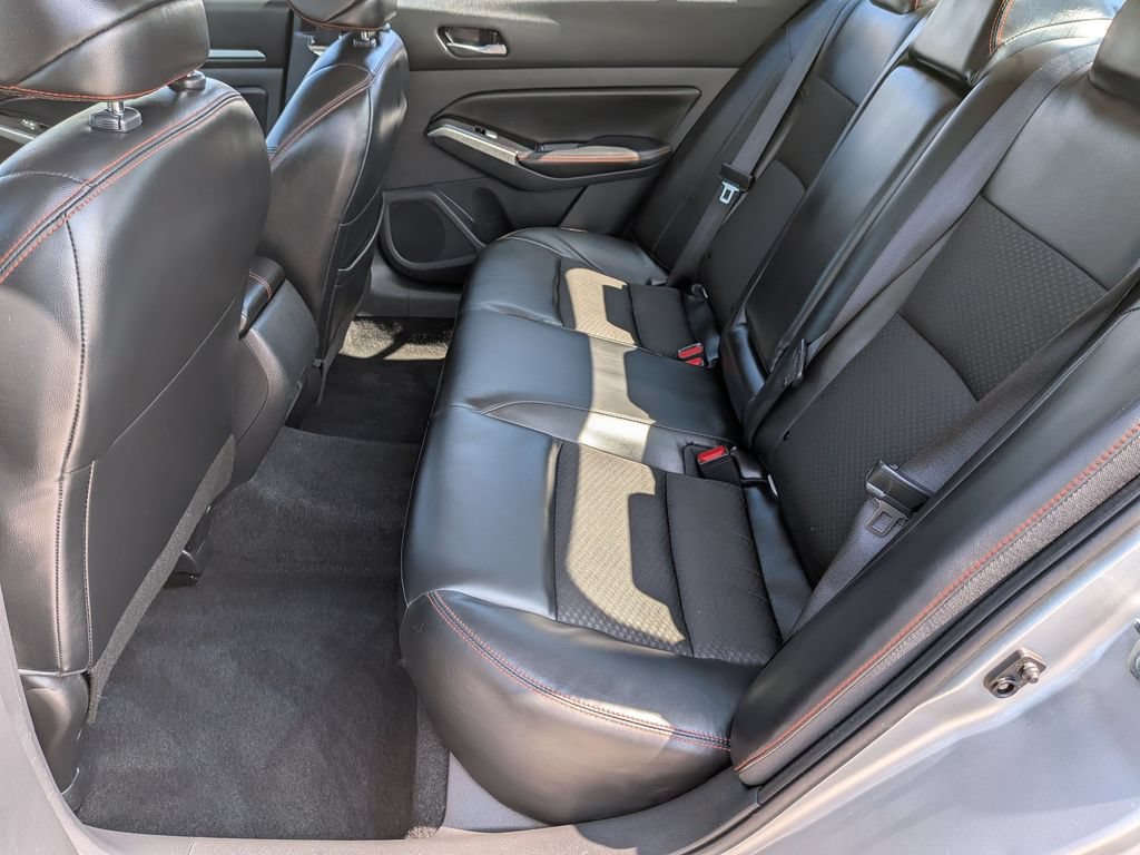 Used 2024 Nissan Altima 2.5 SR FWD image 27