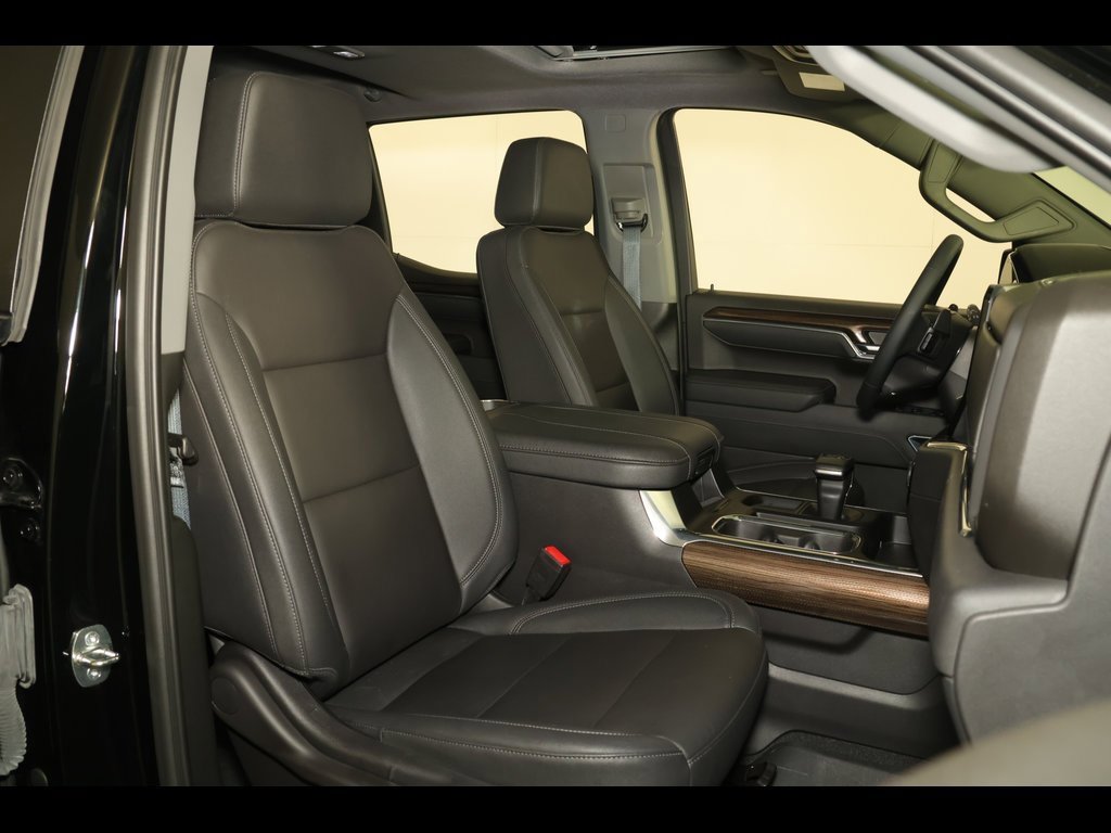 Used 2023 Chevrolet Silverado 1500 LT Trail Boss w/ LT Trail Boss Premium Package image 33