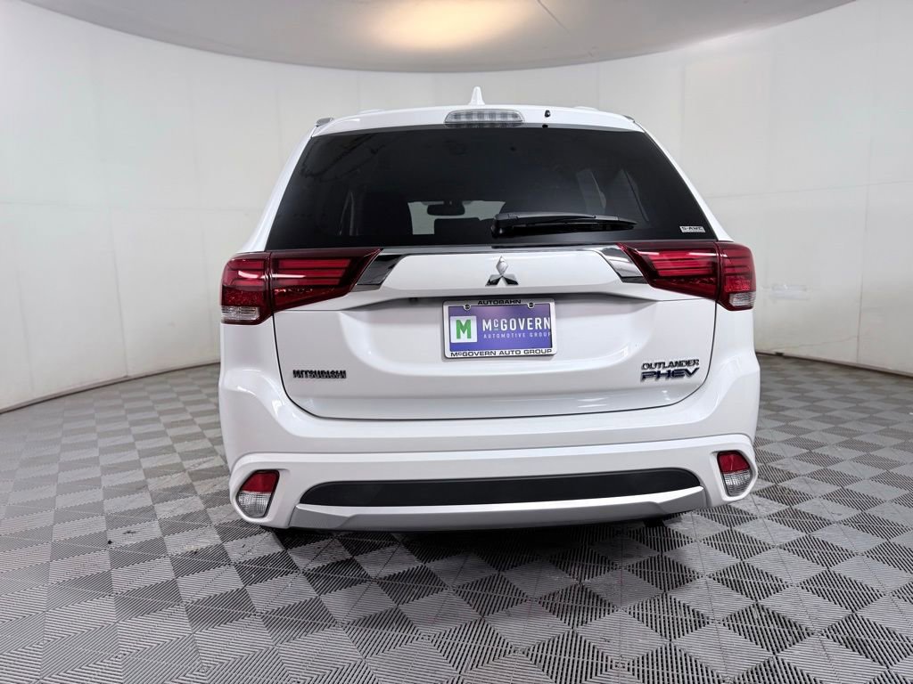 Used 2018 Mitsubishi Outlander SEL image 6