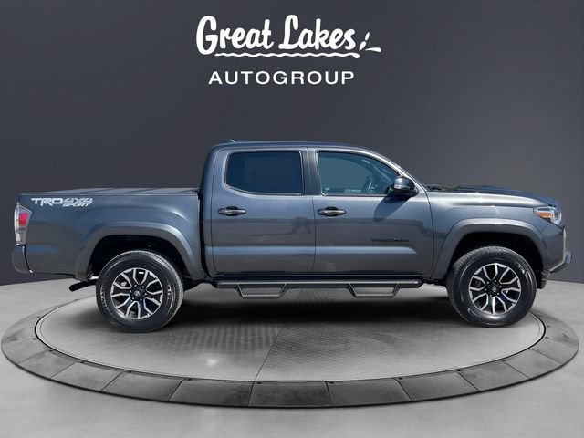 Used 2022 Toyota Tacoma TRD Sport w/ Technology Package AWD/4WD image 6