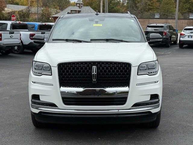 Used 2024 Lincoln Navigator Black Label image 11
