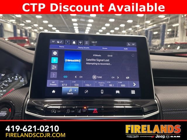 New 2025 Jeep Compass Latitude w/ Sun & Sound Group image 15