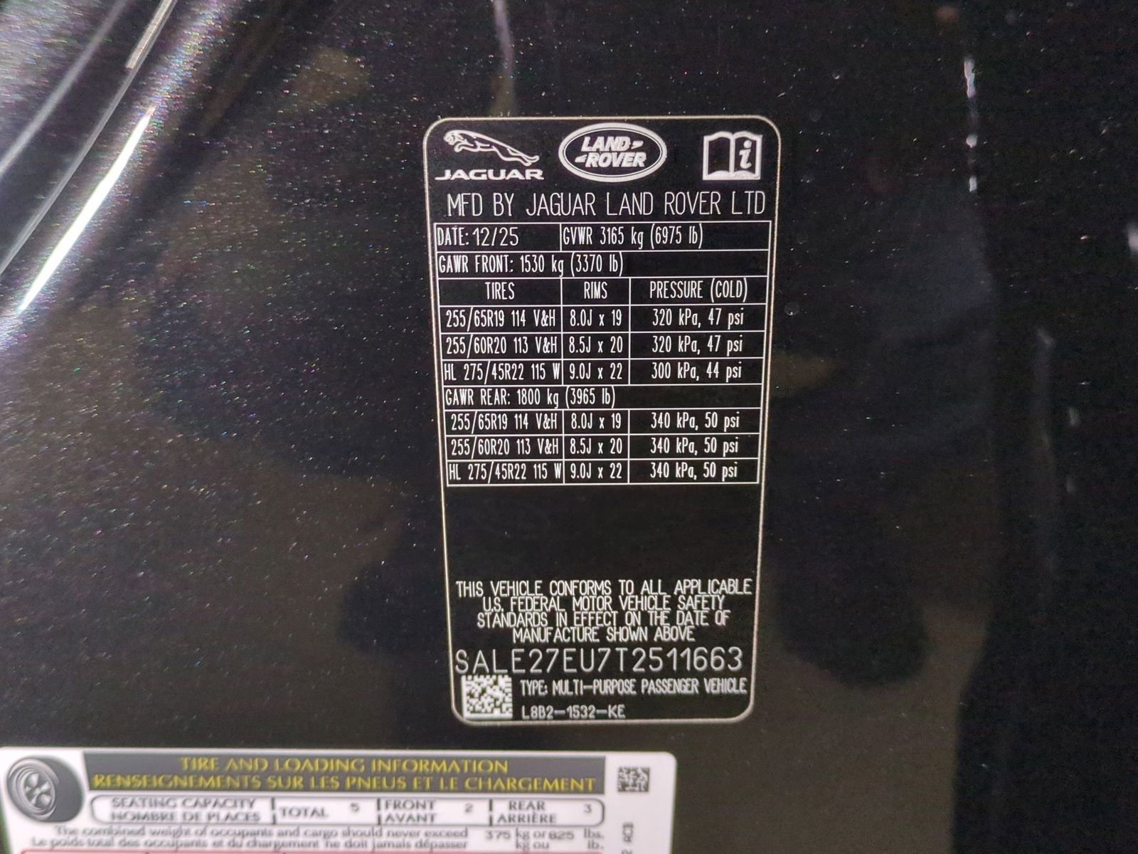 New 2026 Land Rover Defender 110 X-Dynamic SE image 31