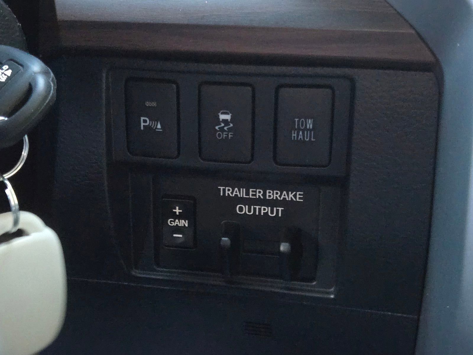 Certified 2019 Toyota Tundra Limited w/ Limited Premium Package image 24