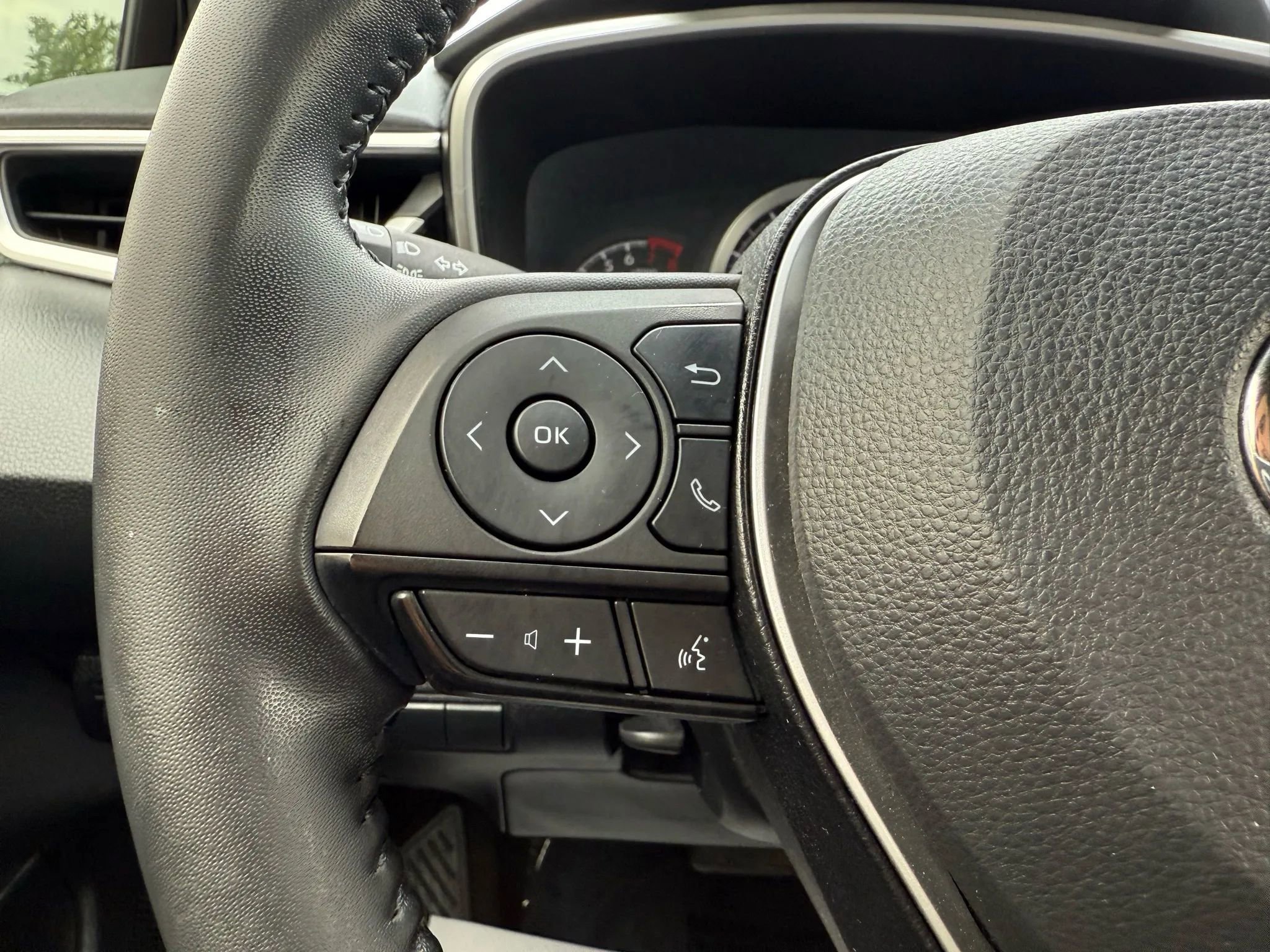 Used 2022 Toyota Corolla Hatchback image 27