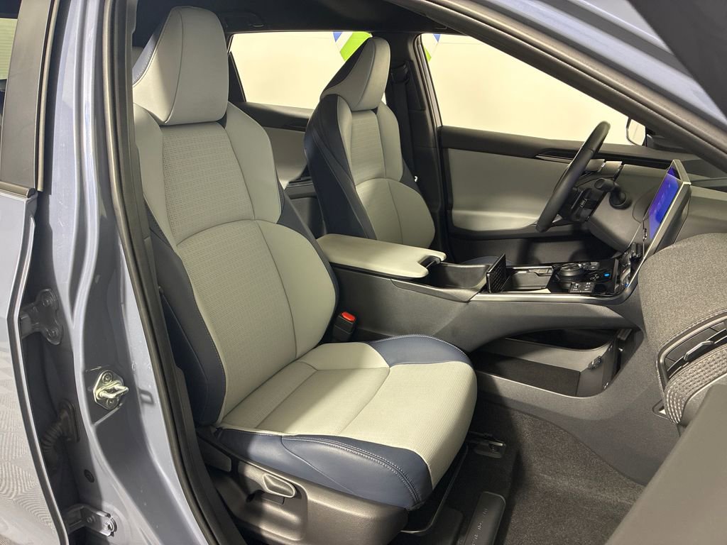 Certified 2023 Subaru Solterra AWD image 34