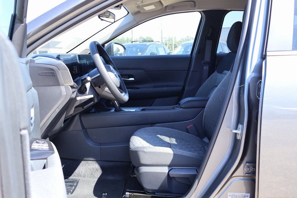 New 2026 Nissan Kicks SV w/ Cold Weather Package image 7