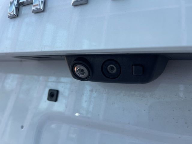 Used 2021 Chevrolet Tahoe Premier w/ Premium Package AWD/4WD image 8