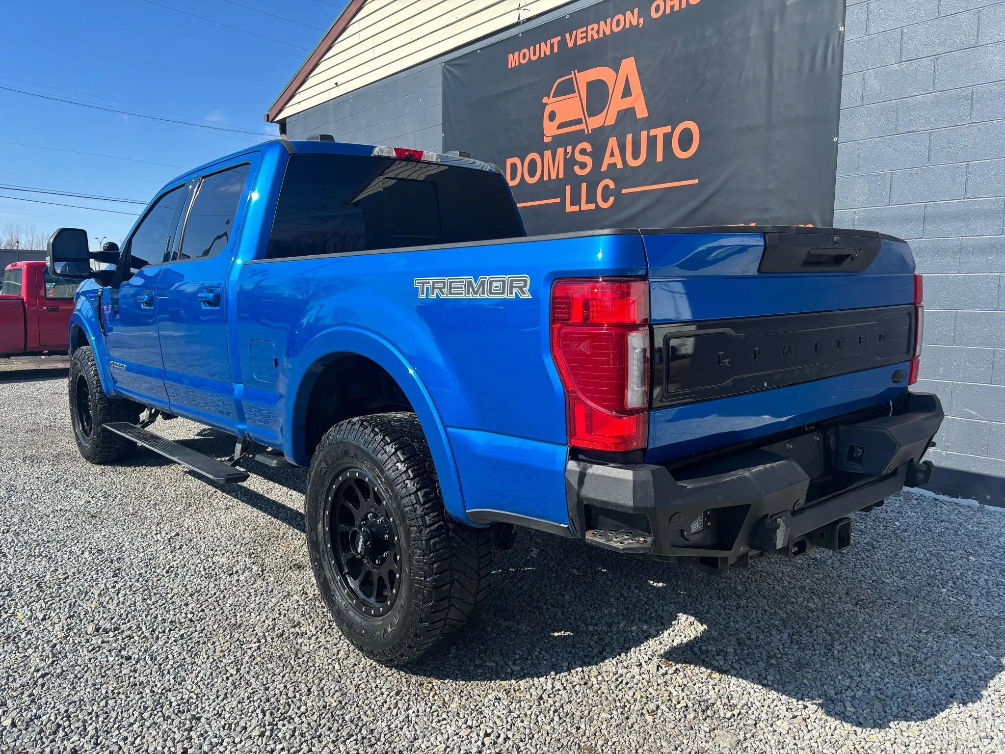 Used 2020 Ford F250 Lariat image 3