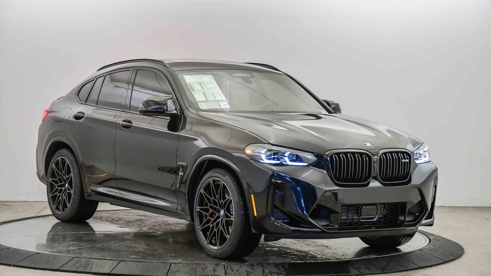 New 2025 BMW X4 M w/ Competition Package image 6