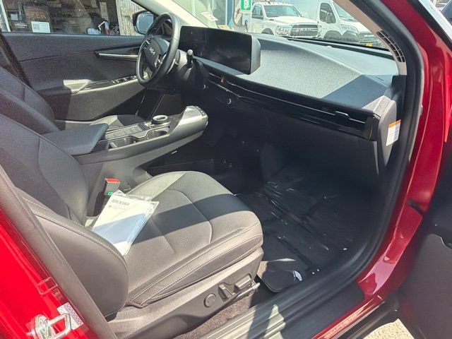 Used 2023 Kia EV6 Wind RWD image 9