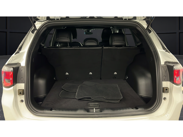 Used 2025 Jeep Compass Limited AWD/4WD image 25