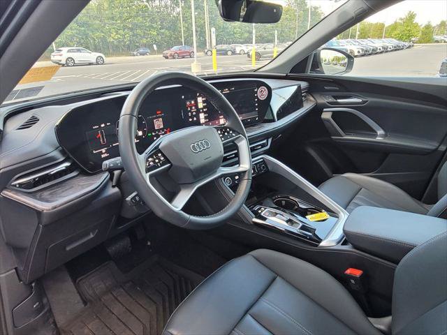 Used 2025 Audi Q5 Premium Plus AWD/4WD image 14