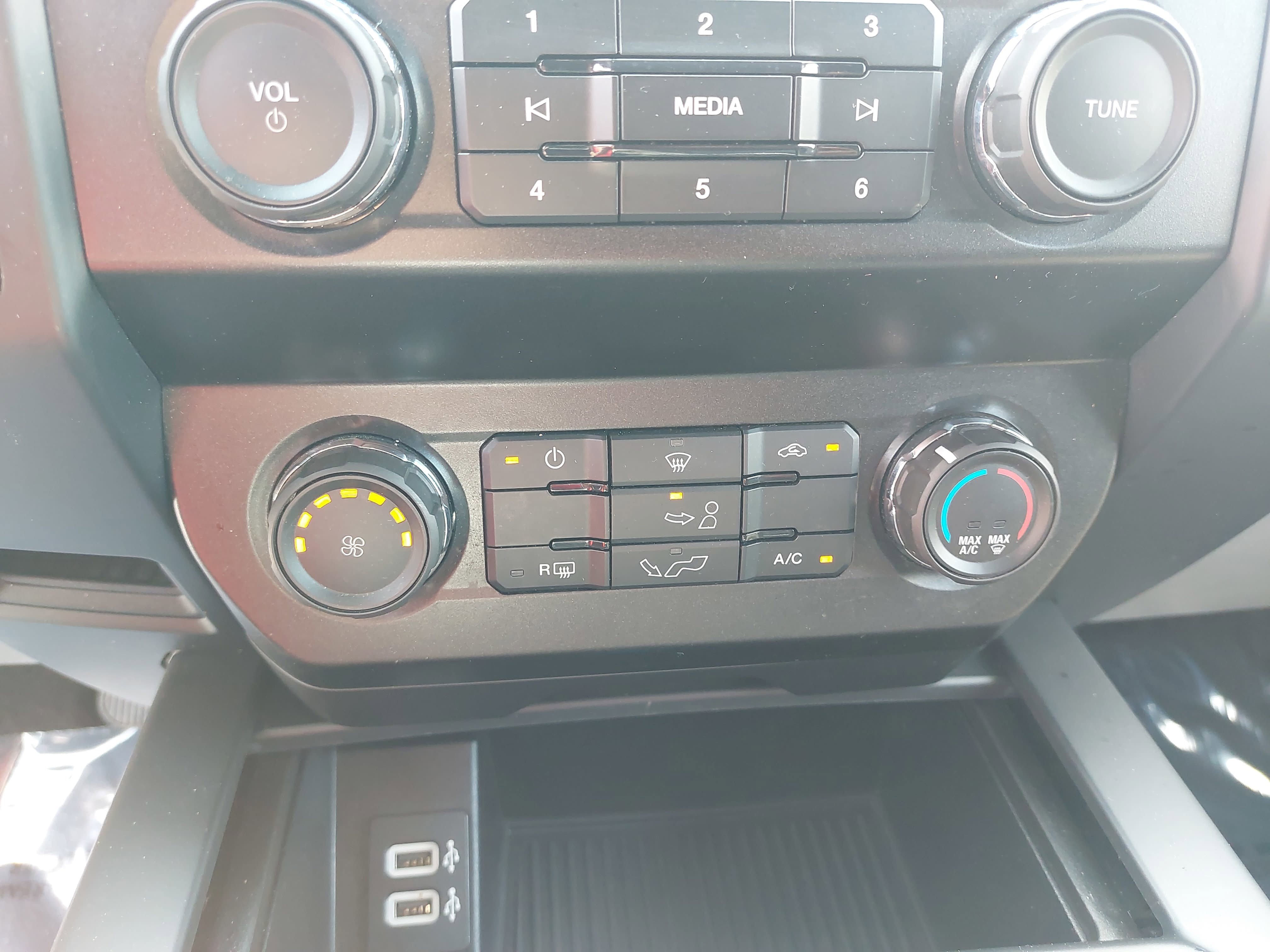 Used 2020 Ford F150 XL w/ Equipment Group 101A Mid RWD image 23